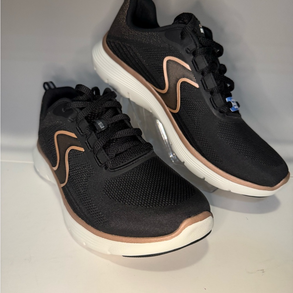 Skechers Black and Gold Athletic Shoes - NWOT